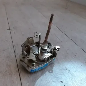 KIA K2700 Jobb hátsó ajtó zárszerkezet mechanikus 4 ajtós bontott alkatrész Olcsóbb