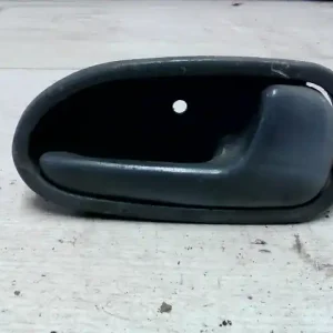 Akció KIA K2700 Jobb hátsó belső kilincs bontott alkatrész