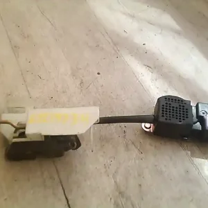 Outlet KIA MAGENTIS Jobb hátsó ajtó zárszerkezet központi záras bontott alkatrész