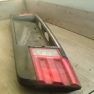 Bestseller KIA MAGENTIS Rendszámtábla tartó hátsó lámpasor sedan bontott alkatrész