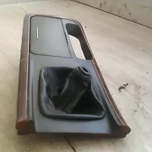 KIA MAGENTIS Váltókar keret pohártartóval bontott alkatrész Árcsökkenés