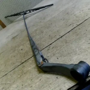 KIA PICANTO Ablaktörlő kar jobb első bontott alkatrész Exkluzív ajánlat