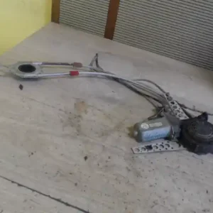 Azonnal elérhető KIA PICANTO Jobb első ablakemelő motor bontott alkatrész