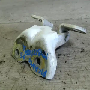 Expressz szállítás KIA PICANTO Jobb első alsó ajtózsanér bontott alkatrész