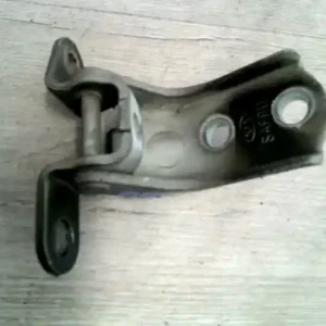 Különleges ajánlat KIA PICANTO Jobb első felső ajtózsanér bontott alkatrész