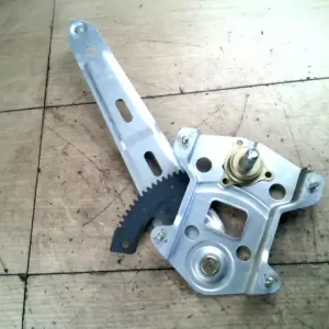 Azonnal elérhető KIA PICANTO Jobb hátsó ablakemelő szerkezet mechanikus 5 ajtós bontott alkatrész