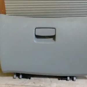 Kiárusítás KIA PICANTO Kesztyűtartó bontott alkatrész