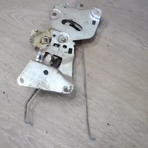 Azonnal elérhető KIA PREGIO Jobb tolóajtó zárszerkezet bontott alkatrész