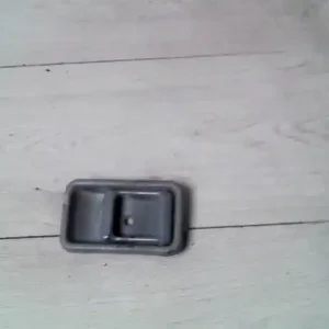 Expressz kézbesítés KIA PRIDE Bal első belső kilincs bontott alkatrész