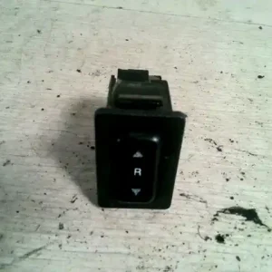 Utolsó esély KIA PRIDE Jobb első ablakemelő kapcsoló bontott alkatrész