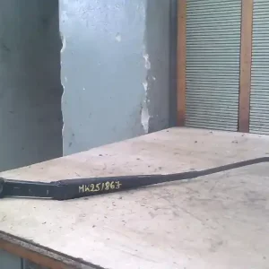 Árcsökkenés KIA RIO 2000.04-2005.06 Ablaktörlő kar jobb első bontott alkatrész