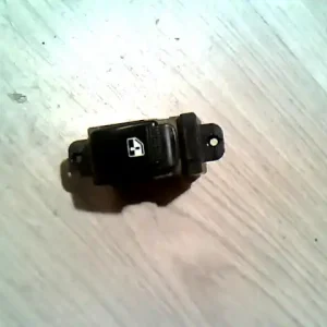 Nézd meg most KIA RIO 2000.04-2005.06 Jobb első ablakemelő kapcsoló bontott alkatrész