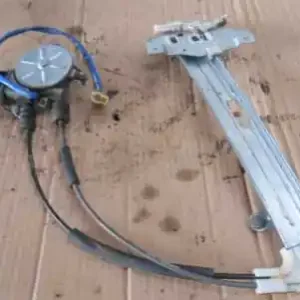 Azonnali szállítás KIA SEPHIA Jobb hátsó ablakemelő szerkezet elektromos bontott alkatrész