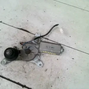 Vedd meg online KIA SHUMA Ablaktörlő motor hátsó 5 ajtós bontott alkatrész