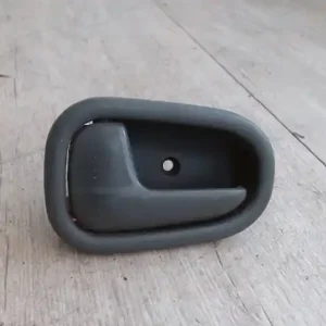 KIA SPORTAGE 1995.06-1998.03 Bal első belső kilincs bontott alkatrész Árengedmény