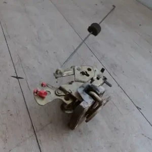 KIA SPORTAGE 1995.06-1998.03 Bal hátsó ajtó zárszerkezet mechanikus bontott alkatrész Expressz kézbesítés