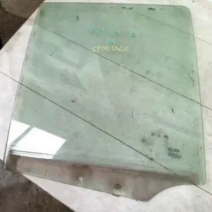 Akció KIA SPORTAGE 1995.06-1998.03 Jobb hátsó ajtóüveg bontott alkatrész