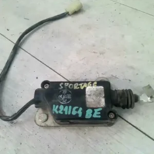 Nézd meg most KIA SPORTAGE 1995.06-1998.03 Központizár motorbal első bontott alkatrész