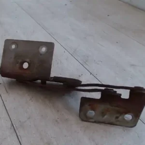 KIA SPORTAGE 1995.06-1998.03 Motorháztető jobb zsanér bontott alkatrész Azonnal elérhető