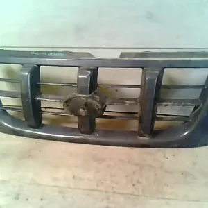 KIA Sportage 1998.04.01-2004.08.24 Hűtőrács díszrács embléma nélkül bontott alkatrész Utolsó esély