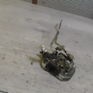 KIA Sportage 1998.04.01-2004.08.24 Jobb első ajtó zárszerkezet mechanikus bontott alkatrész Olcsóbb