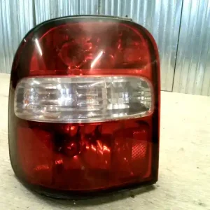 KIA Sportage 1998.04.01-2004.08.24 Bal hátsó lámpa 5 ajtós bontott alkatrész Árengedmény