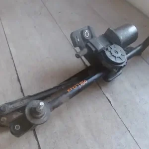 Ingyenes szállítás KIA SPORTAGE 2004.08-2010.10 Ablaktörlő mechanika motorral első bontott alkatrész