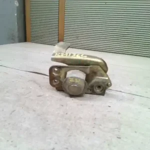 Vedd meg online LADA 2101 Jobb hátsó ajtó zárszerkezet mechanikus bontott alkatrész