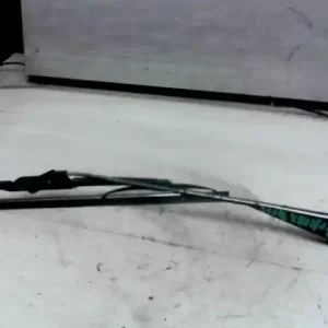 LADA 2104 Ablaktörlő kar jobb első bontott alkatrész Vedd meg online