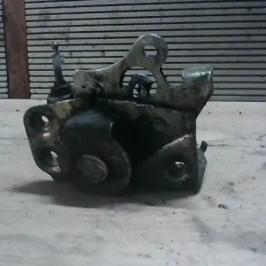 LADA 2104 Bal első ajtó zárszerkezet mechanikus bontott alkatrész Gyors kiszállítás