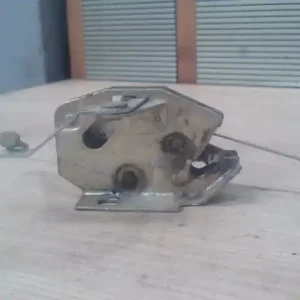 LADA 2110 Csomagtér ajtó zárszerkezet 4 ajtós bontott alkatrész Outlet