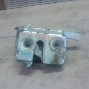 Gyors szállítás LADA 2110 Jobb hátsó ajtó zárszerkezet mechanikus 4 ajtós bontott alkatrész