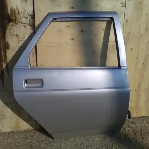 Végkiárusítás LADA 2110 Jobb hátsó ajtó. 4 ajtós, ezüst bontott alkatrész