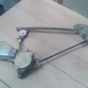 Akciós ár LADA 2111 Jobb hátsó ablakemelő szerkezet elektromos kombi bontott alkatrész