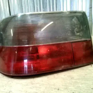 Népszerű LADA 2112 Bal hátsó lámpa 5 ajtós, ferdehátú bontott alkatrész