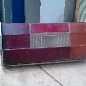 Vásárlói kedvenc LADA NIVA Jobb hátsó lámpa bontott alkatrész