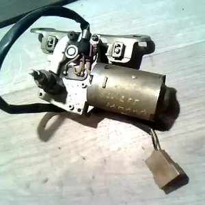 Különleges ajánlat LADA SAMARA Ablaktörlő motor hátsó 5 ajtósbontott alkatrész