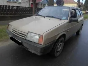 LADA SAMARA Első lökhárító bontott alkatrész Biztonságos vásárlás