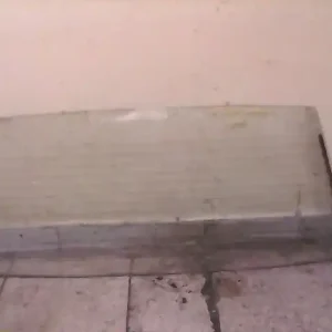 Ne maradj le LADA SAMARA Hátsó szélvédő4 ajtós bontott alkatrész