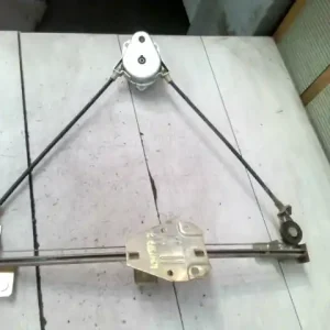 LADA SAMARA Jobb első ablakemelő szerkezet mechanikus 3 ajtós bontott alkatrész Biztonságos fizetés