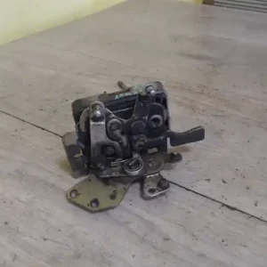 Kiárusítás LADA SAMARA Jobb első ajtó zárszerkezet mechanikus 5 ajtós bontott alkatrész