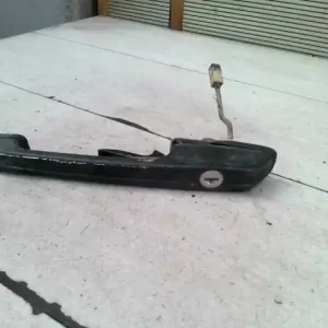 Végkiárusítás LADA SAMARA Jobb első külső kilincsdugózárral, kulcs nélkül bontott alkatrész