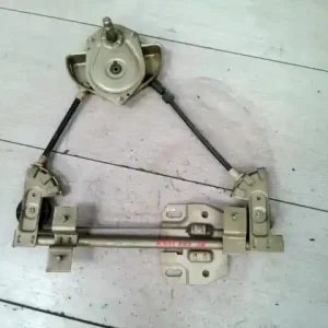 Azonnali szállítás LADA SAMARA Jobb hátsó ablakemelő szerkezet mechanikus 5 ajtós bontott alkatrész
