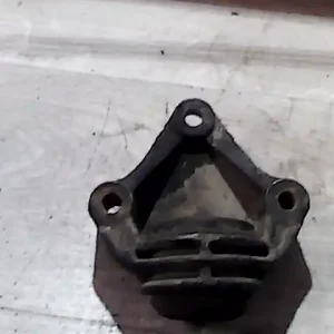 Vedd meg most LADA SAMARA Tartóbak bontott alkatrész