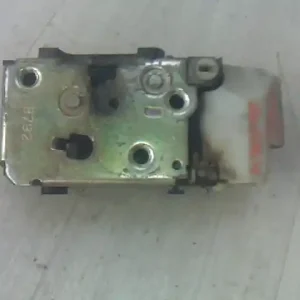 LANCIA LYBRA Bal hátsó ajtó zárszerkezet központi záras kombibontott alkatrész Ne maradj le