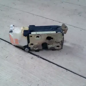 Outlet LANCIA LYBRA Bal hátsó ajtó zárszerkezet központi záras bontott alkatrész