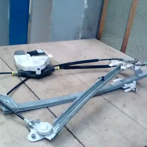 Kihagyhatatlan ajánlat LANCIA Phedra Jobb első ablakemelő szerkezet elektromos egyterű bontott alkatrész