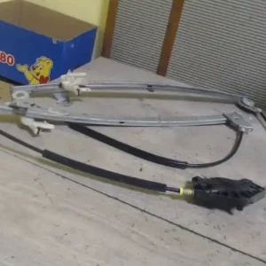 LANCIA Phedra Jobb első ablakemelő szerkezet elektromos bontott alkatrész Rendeld meg most