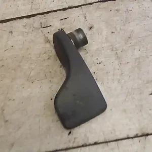 Csak ma LANCIA Y 96- Motorháztető nyitó kar bontott alkatrész