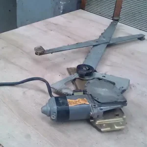 LANDROVER DISCOVERY I. 94-99 Bal első ablakemelő szerkezet elektromos bontott alkatrész Legjobb ár